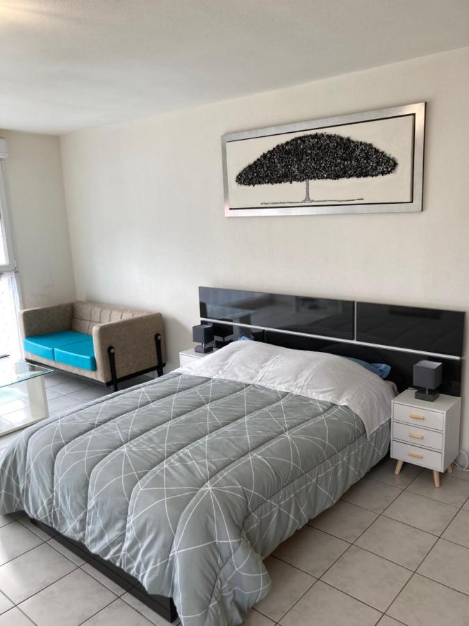 Studio 37 M² Baccarat Apartment ภายนอก รูปภาพ